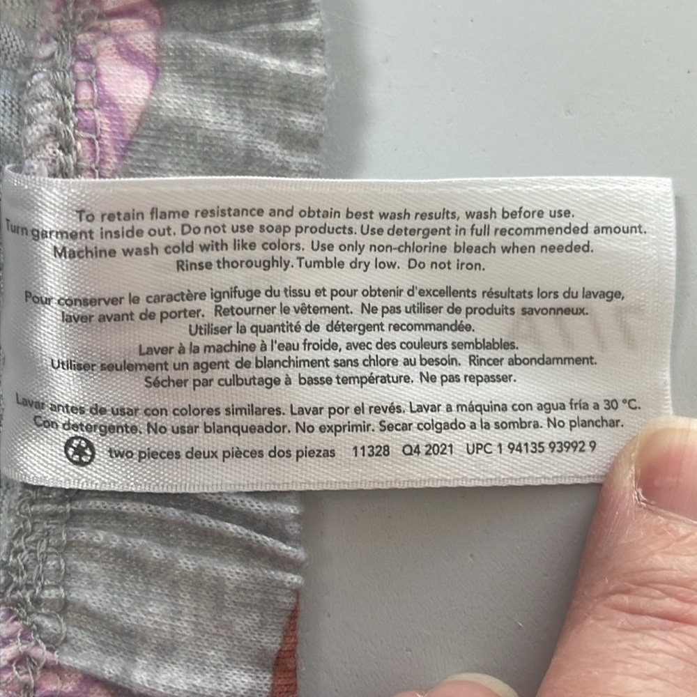 2 PAIRS OF Pajama Shorts Children's Place & Carter's Size 7 7/8 - Picture 10 of 10